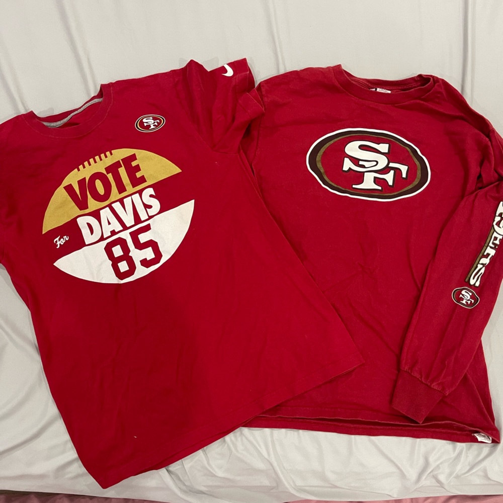 2- San Francisco 49ers vintage t-shirts late 90s early 2000s.
